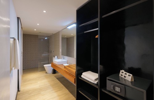 Pottuvil Hotel | Aprota Villas