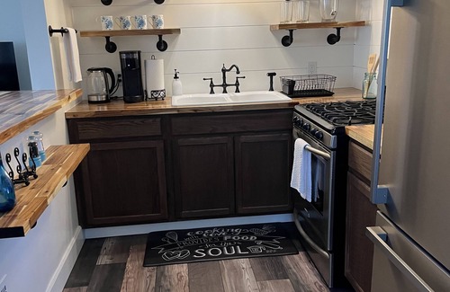 Hamilton Apartment | Apt. # 2 beautiful remodel