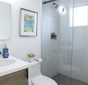 Seybold Apartment | Apt 2 Miami Designer Apartment in the Upper East-Side