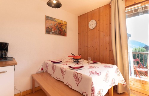 Saint-Sorlin-d'Arves Apartment | Apt 4/6 ppl mountain view
