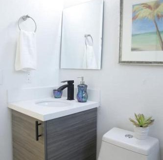Seybold Apartment | Apt 4 Miami Designer Apartment in the Upper East-Side