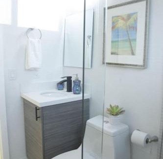 Seybold Apartment | Apt 5 Miami Designer Apartment in the Upper East-Side