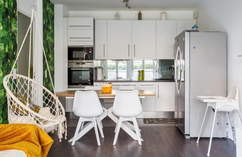 Le Plessis-Robinson Apartment | Apt 6P - Standing RER Tram Paris Orly Velizy