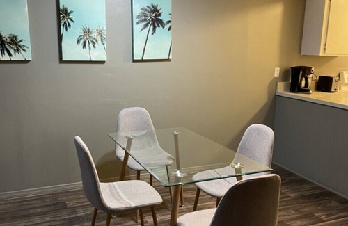Historic Tennis Club Apartment | Apt D - furnished 2bed/2bath a block from Downtown PS with pool and fenced patio