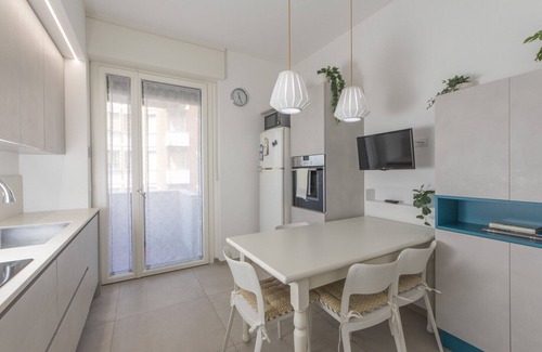 San Donato-San Vitale Apartment | Apt. HouSmart Fossolo 28