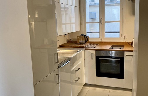 Notre Dame Apartment | Apt St Michel Notre Dame