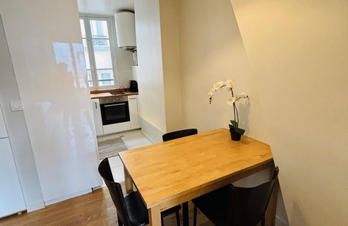 Notre Dame Apartment | Apt St Michel Notre Dame