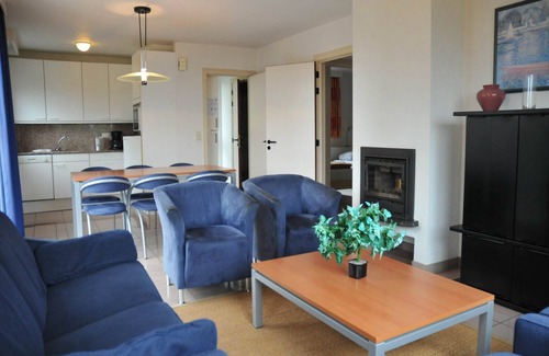 Bohon Apartment | Apt w/Fireplace & Garden