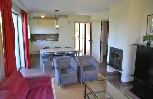 Bohon Apartment | Apt w/Fireplace & Garden