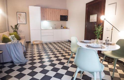 La Llotja-Born House | Apuntadores 8