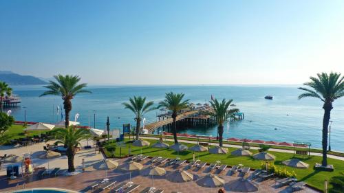 Kemer Hotel | AQI Hydros Club