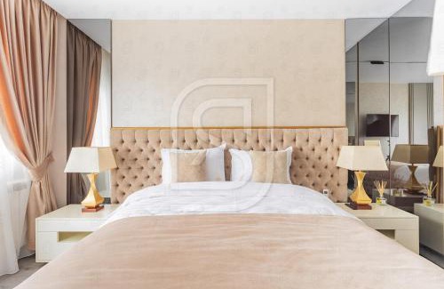 Sector 4 Apartment | Aqua by Kristal Collection