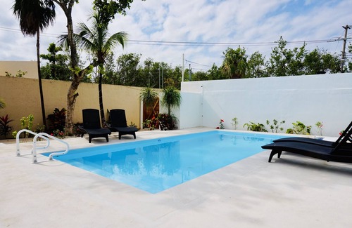 Puerto Morelos Apartment | AQUA GUESTHOUSE 4 ~ STEPS FROM THE BEACH ~ A+ INTERNET