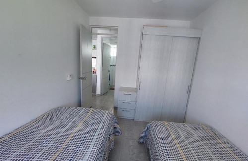 Girardot Apartment | Aqualina Orange Apartamento Piso 9 Vista a piscina Aire Acondicionado