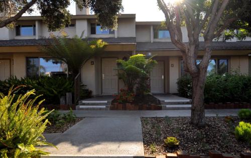 Townsite Hotel | Aquamarine Villas