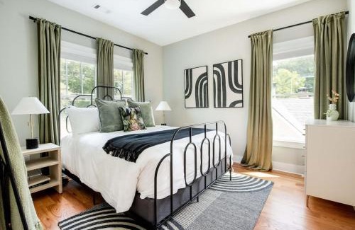 East Atlanta Apartment | Aquarius Rising