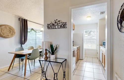 Oak Creek House | Aquatic Adventures