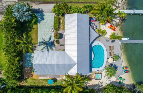 Stuart Villa | Aquatopia North