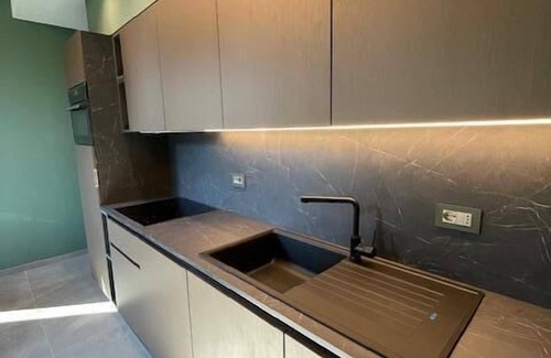 Aurora Apartment | AR Living Colletta Exclusive Apartment E5