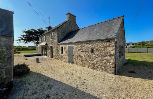 Landeda House | AR PENNITI - Pretty stone house near the beach