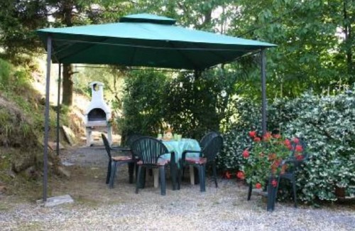 Aramo House | Aramo Pescia: House with Garden