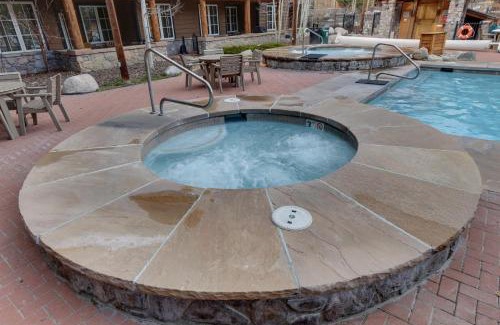 River Run Apartment | Arapahoe Lodge 1 Bed 2 Bath ALJD