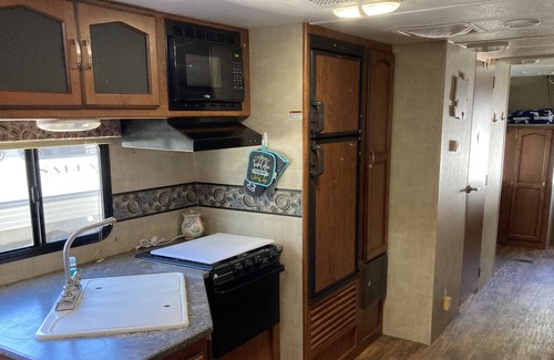 Bayshore Gardens RV Rental | Arbor Terrace Resort