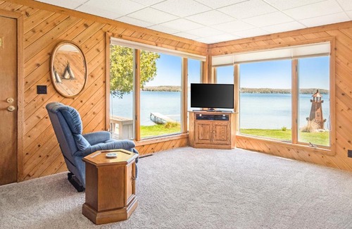 Lake Township House | Arborvitae Point