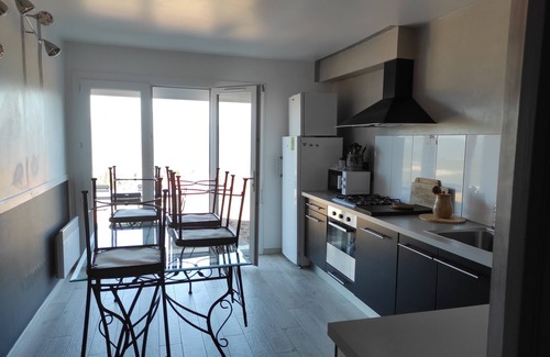 Sartene House | Arbouse, garden level, 100 m2, 6/9 persons, fantastic sea and mountain views