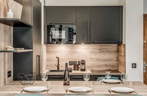 Arc-1950 Apartment | Arc 1950 -Charming 2/4 person apartment in a ski in/ski out hotel residence