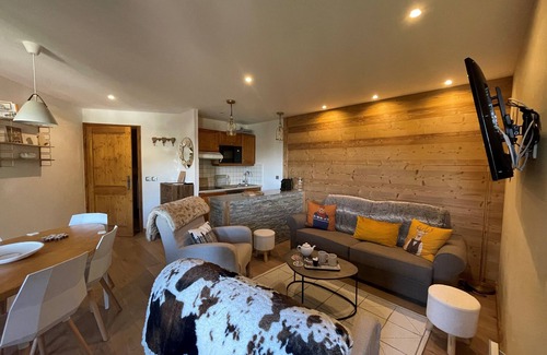 Bourg-Saint-Maurice Apartment | ARC 1950, Standing Apt, Mont Blanc view, Paradiski 5 Cristaux label