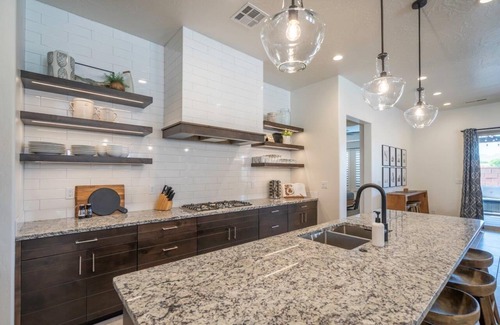 Santa Clara House | Arcadia 47 | FAMILY FUN * Arcades * Games * PRIVATE HOT TUB