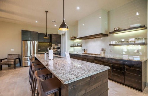 Santa Clara House | Arcadia 5 | Poolside * PRIVATE Hot Tub * Sleeps 18