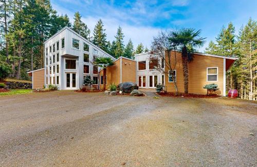 Sequim House | Arcadian Gardens