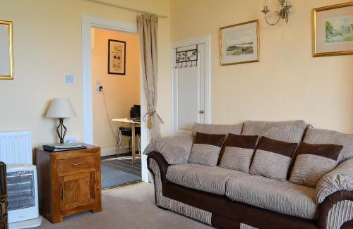 Burnmouth House | Archie's Cottage