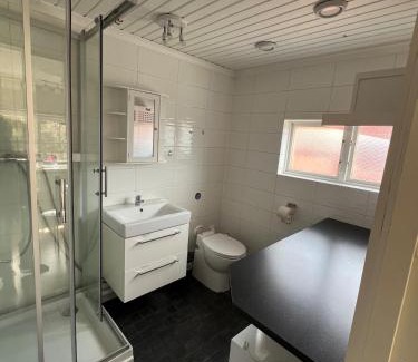 Ingaro Villa | Archipelago cabin with sauna, fireplace & close to the ocean