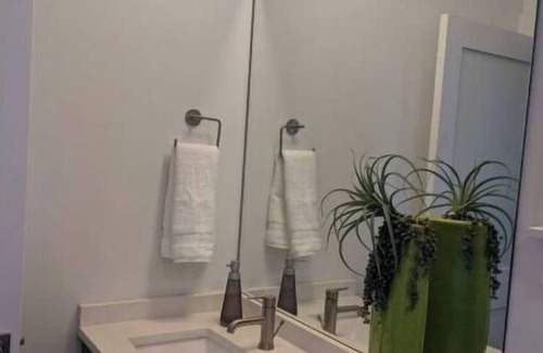 Downtown Apartment | Architect's Studio @ the heart of Downtown Raleigh