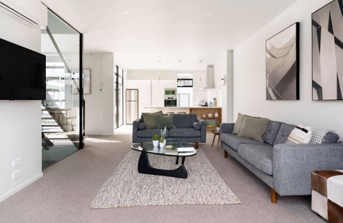 Christchurch City Centre Apartment | Architectural Urban Diamond