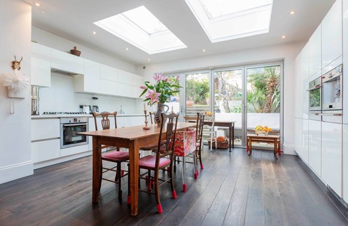 Hillrise House | Archway Grand, by Veeve