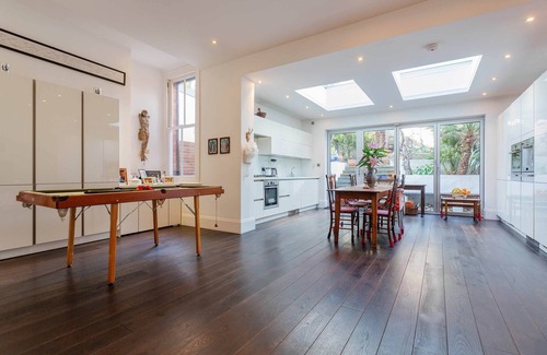 Hillrise House | Archway Grand, by Veeve