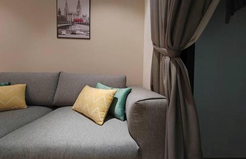 Mont Kiara Apartment | Arcoris Mont Kiara 7# Main Street #Walking 1MK# 163 Retails# 2 BR Balcony 2-4Pax