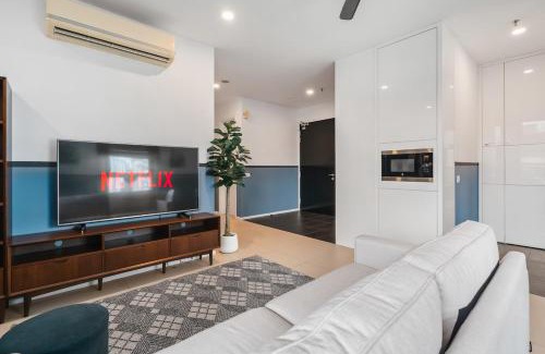 Mont Kiara Apartment | Arcoris Soho 163 Mall Luxury 2Bedroom With City View