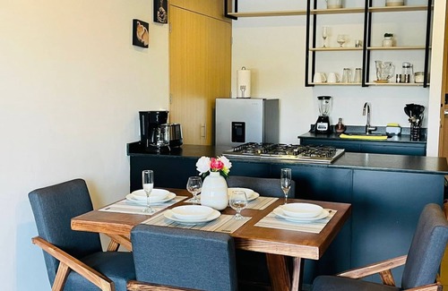 Zona Minerva Apartment | Arcos Vallarta 2be/2ba/1parking