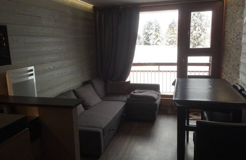 Arc-2000 Apartment | ARCS 2000 Residence BEL AVAL Comfortable 300 m from the slopes 4-5 people