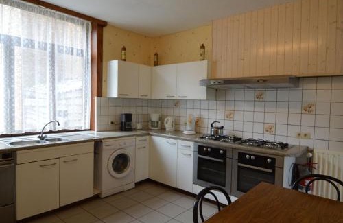Coo House | Ardennes Stay for 21 Guests