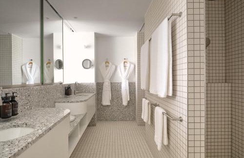 Townsville Hotel | Ardo