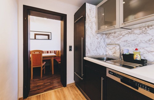 Schuttdorf Apartment | Areit Apartments - Top 3