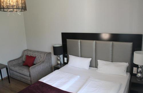 Nordend Hotel | Arena Villa am Wasserpark