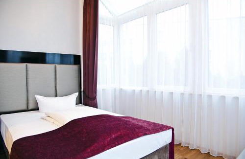 Nordend Hotel | Arena Villa am Wasserpark
