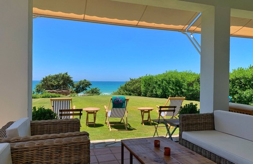 Cabo Roche Villa | Arena, where the garden meets the dunes.